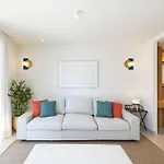 Luxury And Comfort Next To The Lejlighed