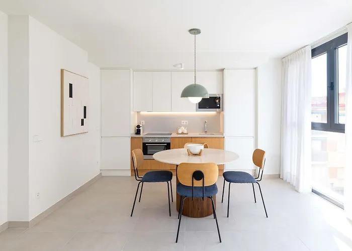 Luxury And Comfort Next To The Málaga